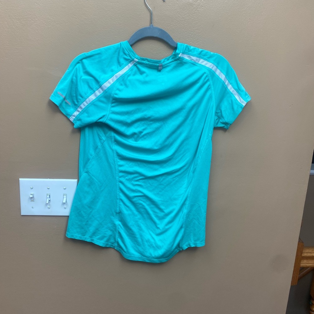 Great condition, size Girls medium 8-10, no stains or holes